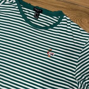 Forever 21 Men Striped Shirt Green White Short Sleeve sz M/L Duck PreShrunk Sk8